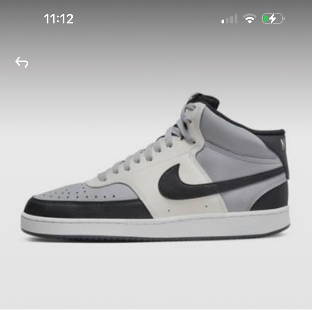 Men’s size 10 Nikes